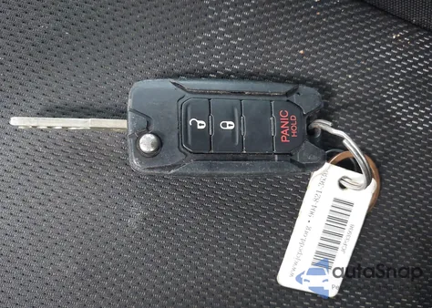 2015 Jeep Renegade Latitude z USA, uszkodzony, nr VIN ZACCJABT5FPB38448